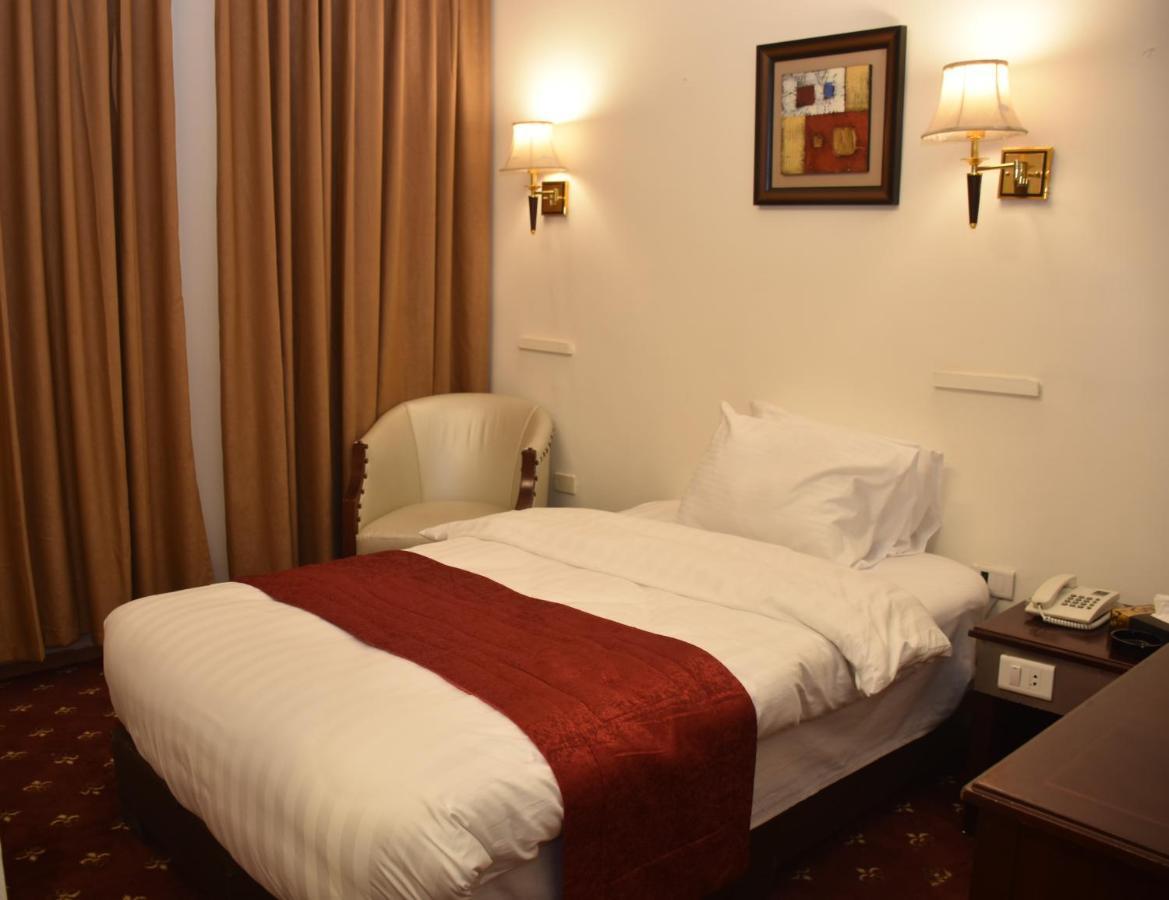 Madison 3* Amman